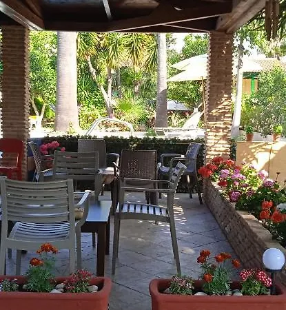 Lemon Garden דירה