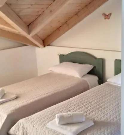 Apartament Lemon Garden Vasilikí