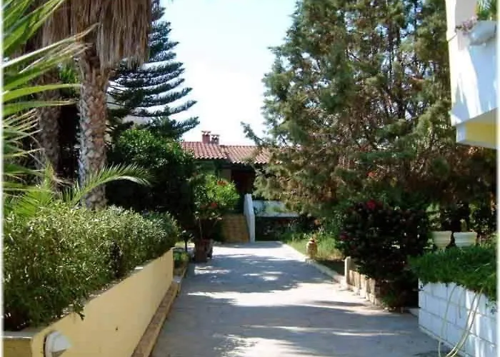 Lemon Garden Apartment *