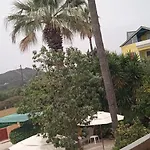 아파트 Lemon Garden Vasilikí