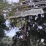 아파트 Lemon Garden Vasilikí