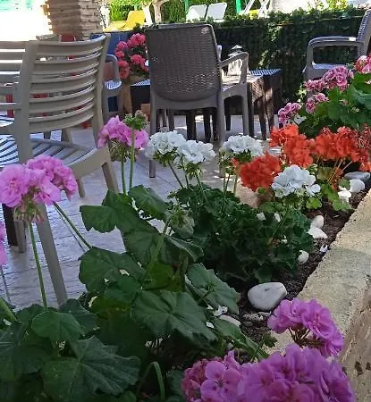 Διαμέρισμα Lemon Garden Ανω Βασιλικος